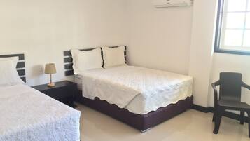 Quadrupla Standard | Una cassaforte in camera, Wi-Fi gratuito, lenzuola