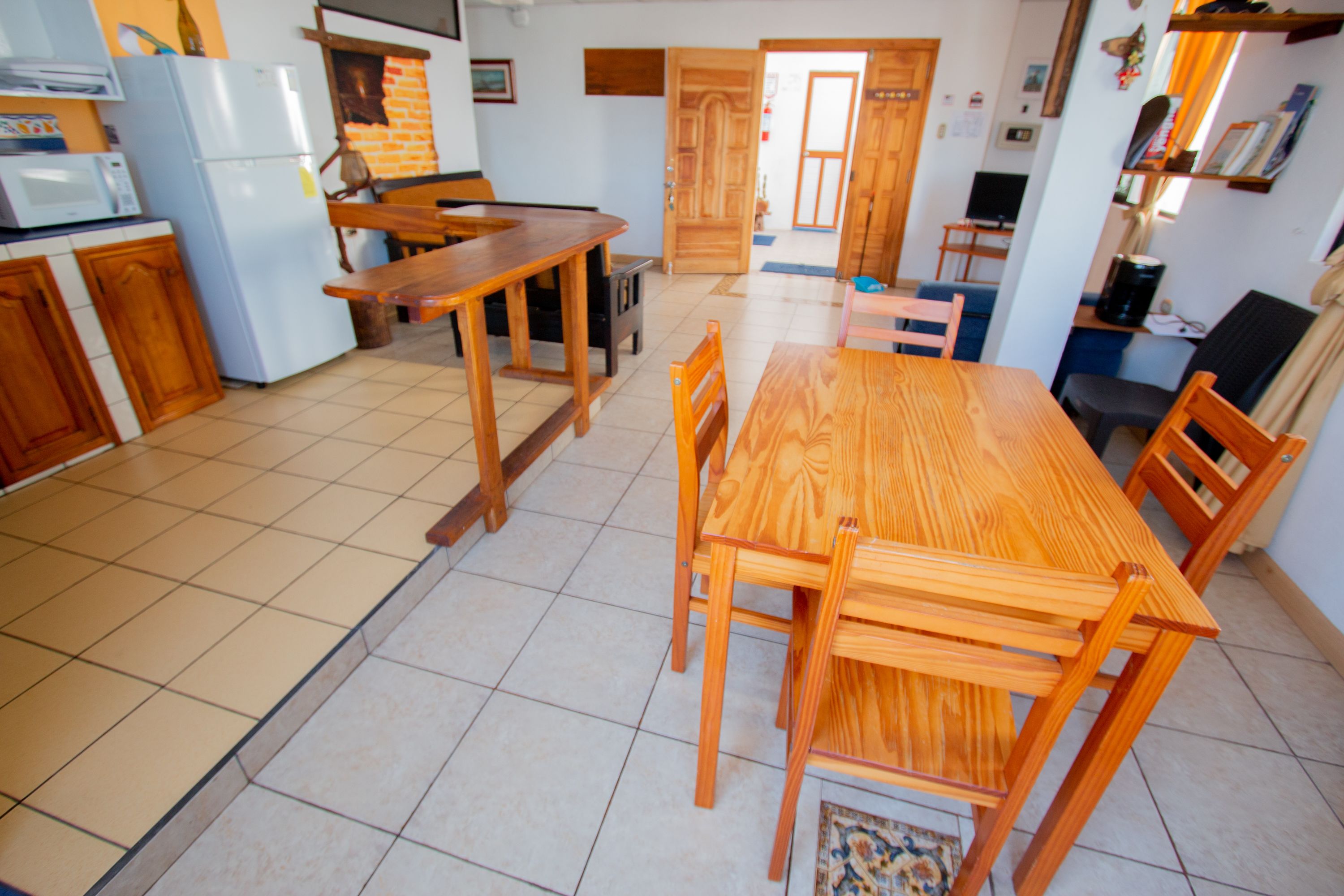 Appartement Familial, 3 chambres, réfrigérateur et four à micro-ondes | Coffres-forts dans les chambres, bureau, Wi-Fi gratuit
