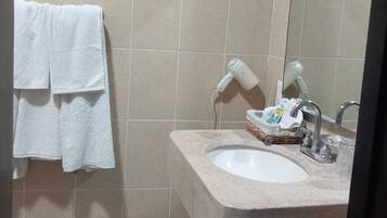 Junior Suite, 1 Bedroom | Bathroom | Shower, free toiletries, hair dryer, towels