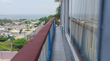 Standard Room, 1 Bedroom | Terrace/patio