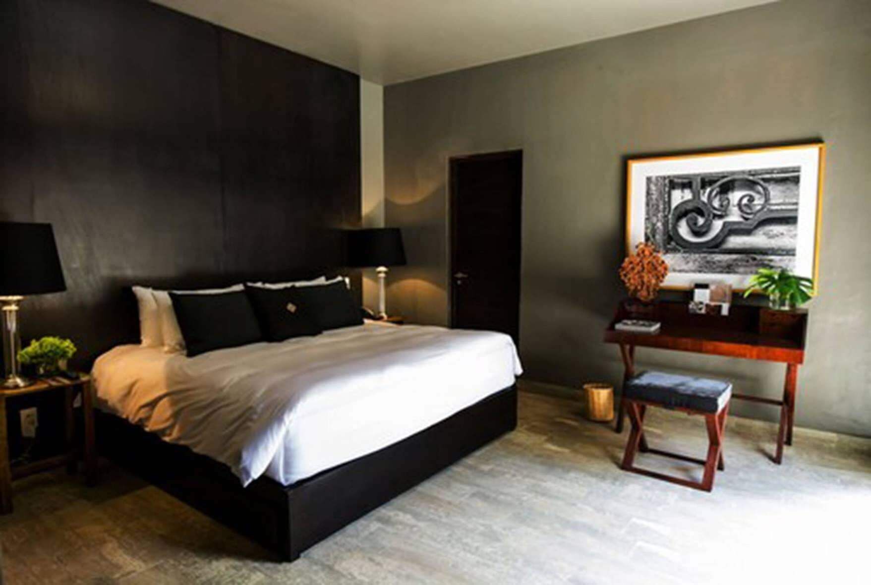 1 habitación, ropa de cama de alta calidad y escritorio 