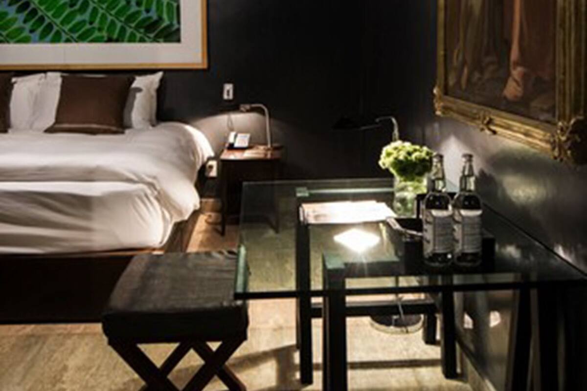 1 bedroom, premium bedding, desk, iron/ironing board