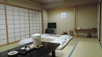 Blackout drapes, iron/ironing board, free WiFi, bed sheets