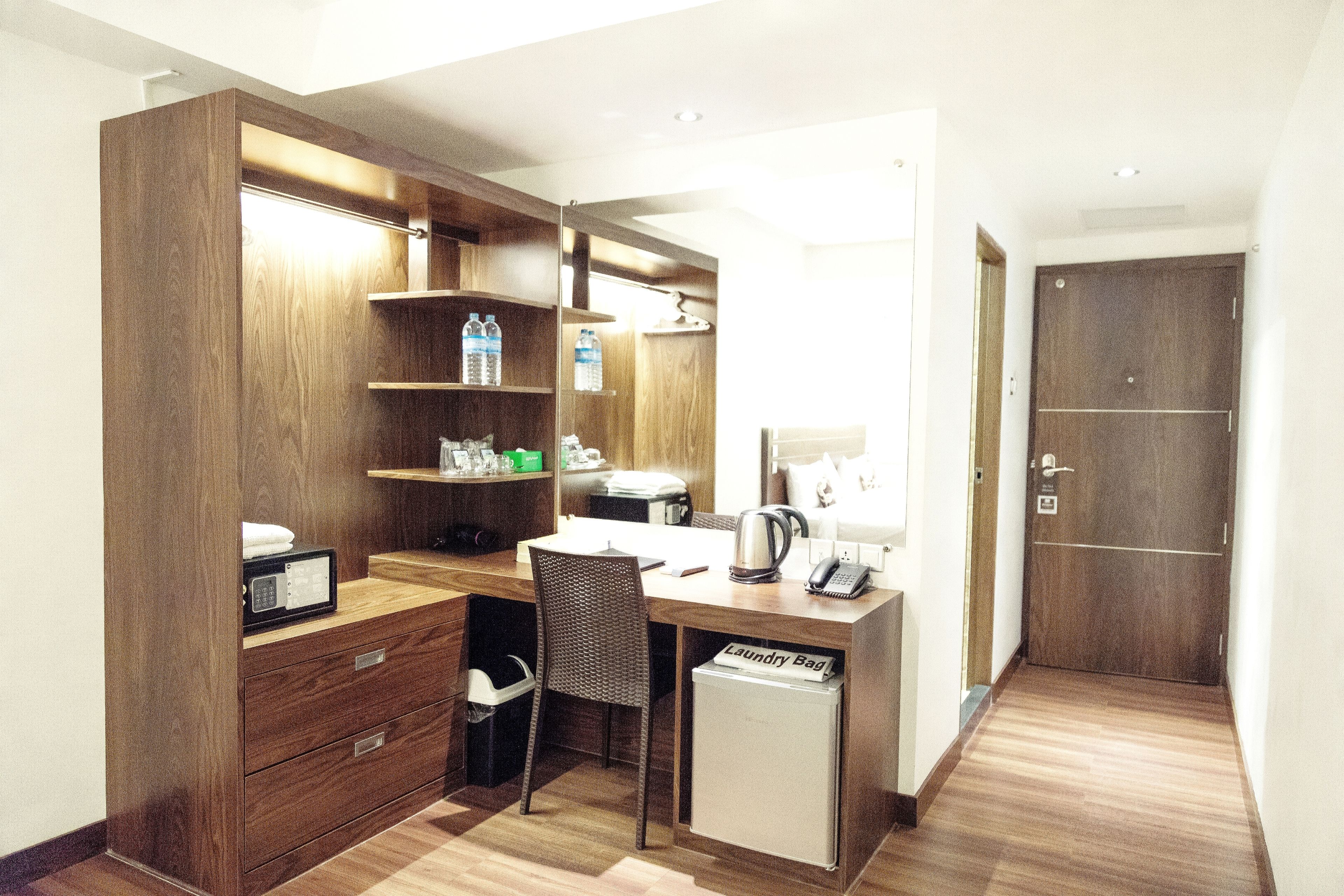 deluxe room  | room amenity