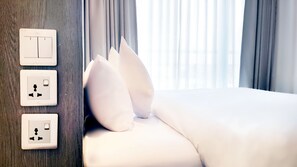   Premier Deluxe Twin/Double (Free Access To Common Kitchen & Laundry Facilities) | View from room - Clover Suites Royal Lake Yangon (Yangon)