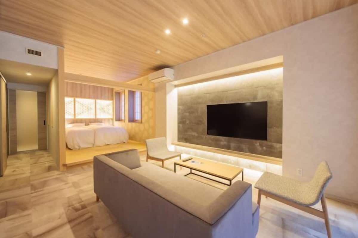 1 slaapkamer, een kluis op de kamer, gratis wifi, beddengoed