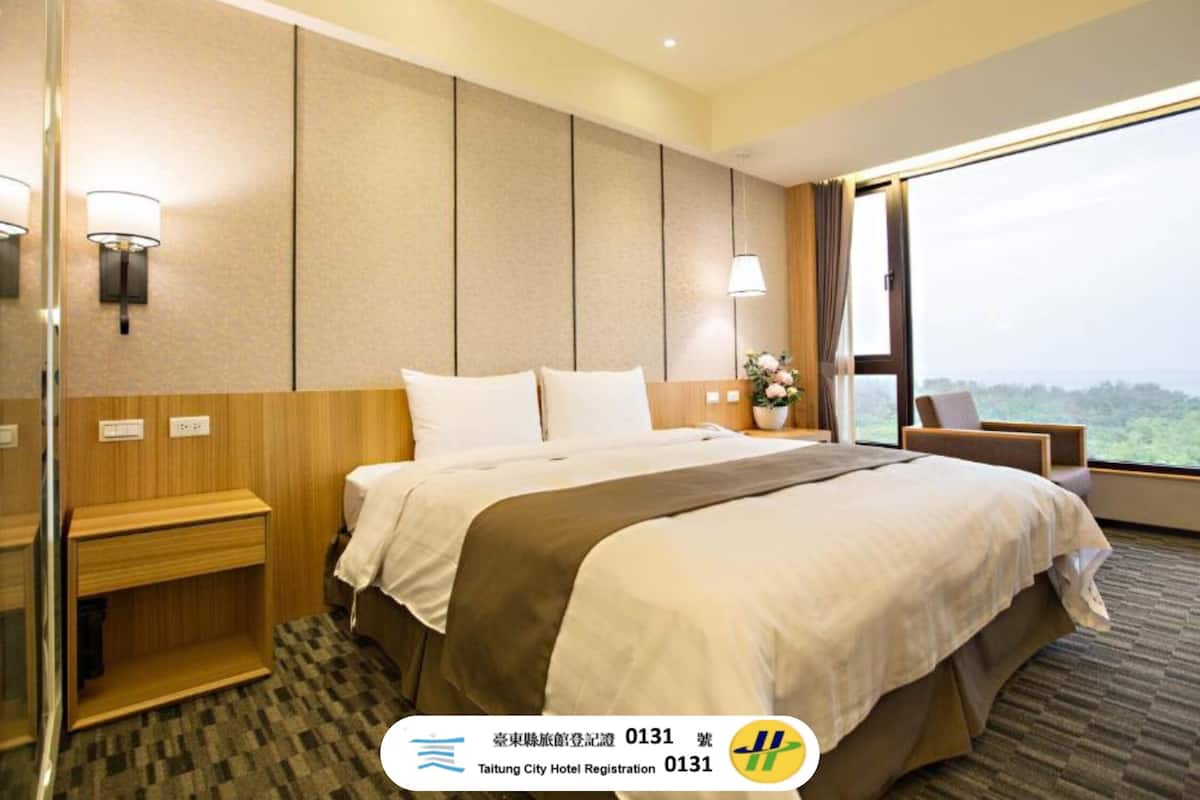 Double Bed with sea view