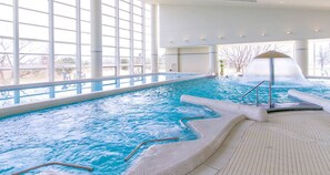 屋内プール