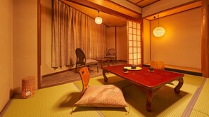 In-room safe, desk, free WiFi, bed sheets - Ooedo Onsen Monogatari Ureshinokan (Ureshino)