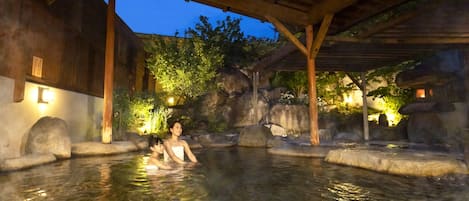 溫泉