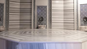 Sauna, baño de vapor, baño turco o hammam y tratamientos corporales