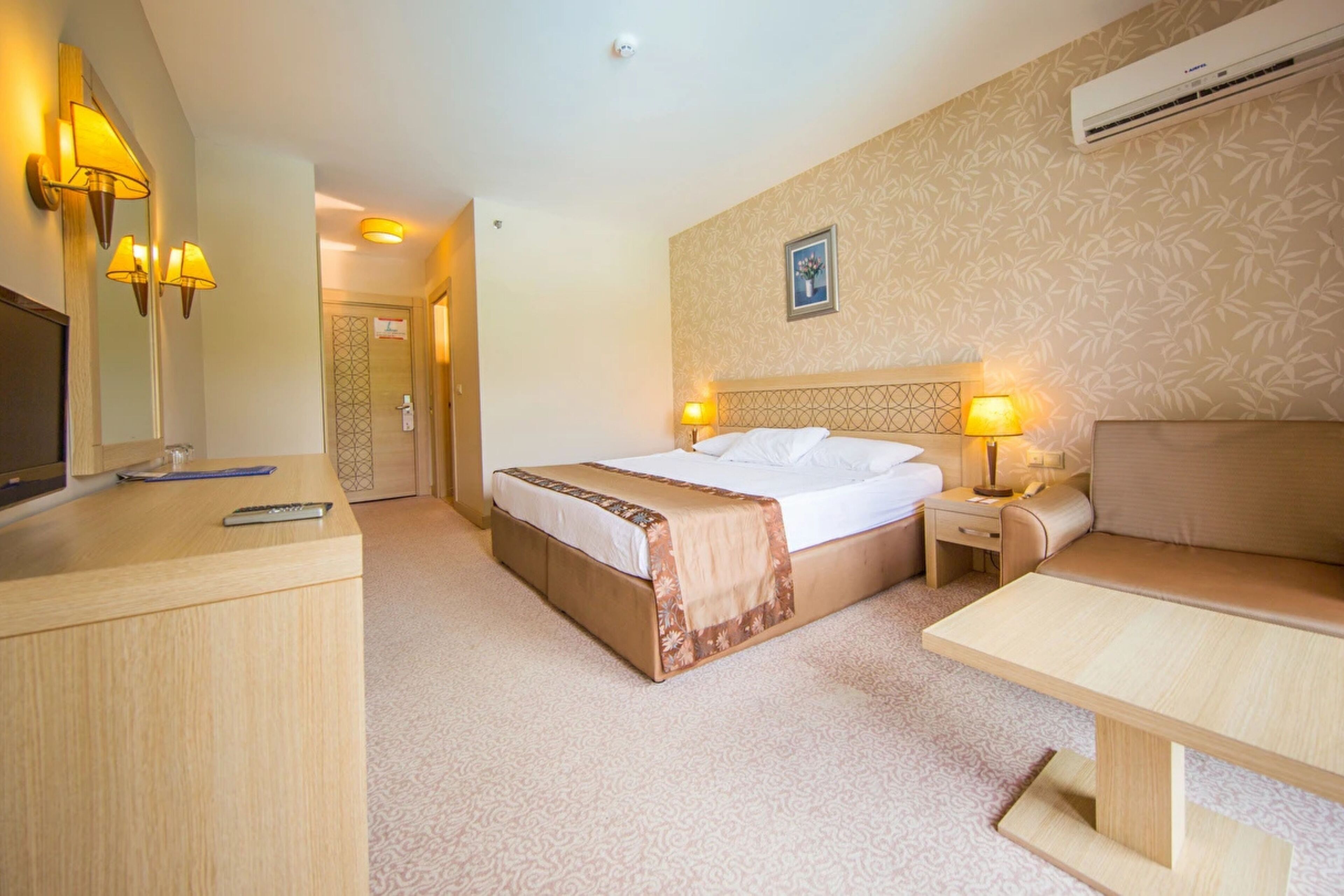 Premium bedding, minibar, in-room safe, laptop workspace