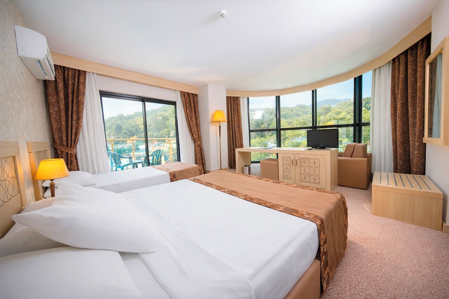 Corner Room | View from room