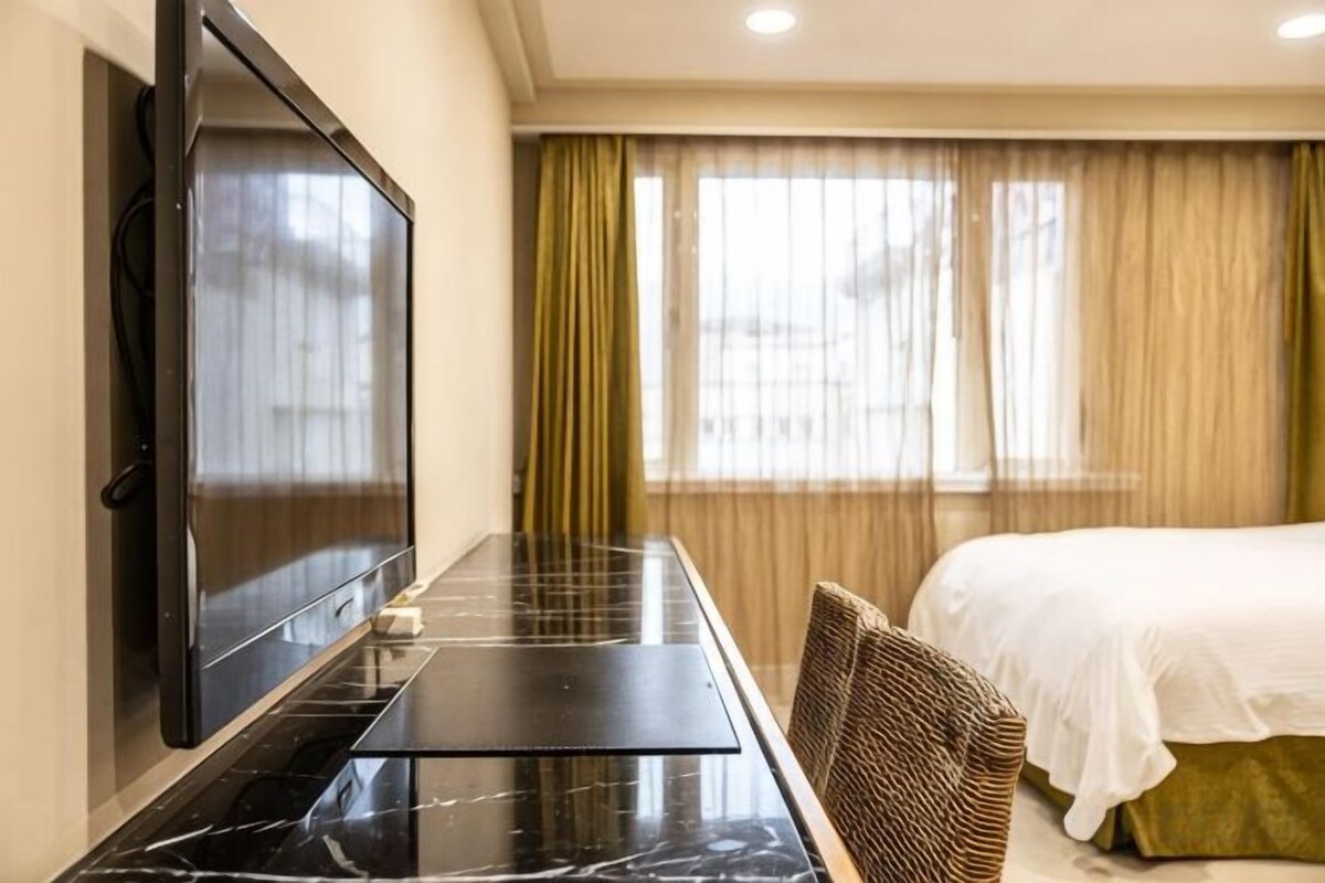 Minibar, kostenloses WLAN, Bettwäsche
