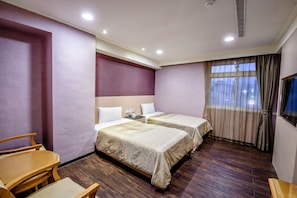 Minibar, Wi-Fi gratuit, draps fournis