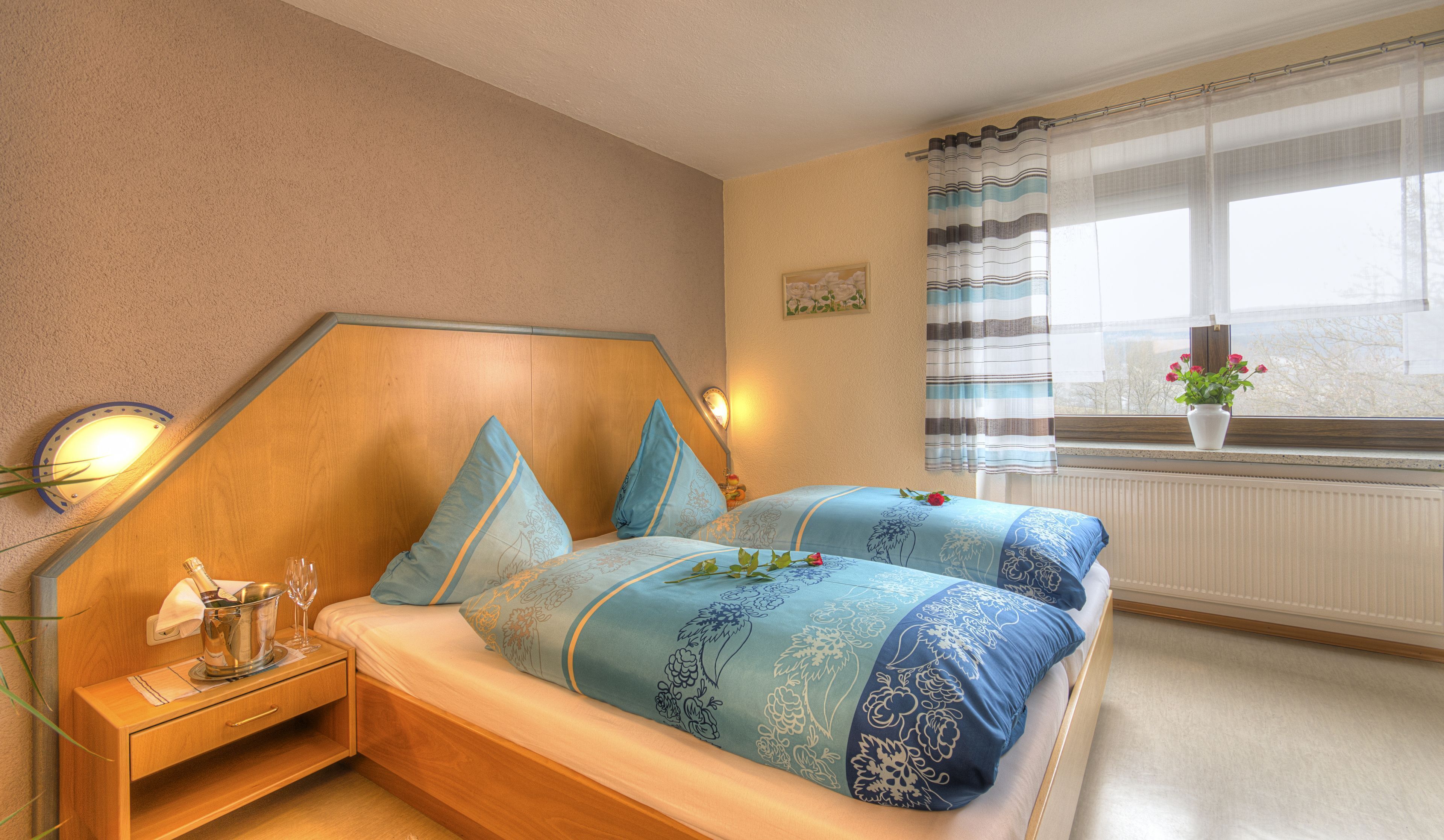 In-room safe, desk, free WiFi, bed sheets