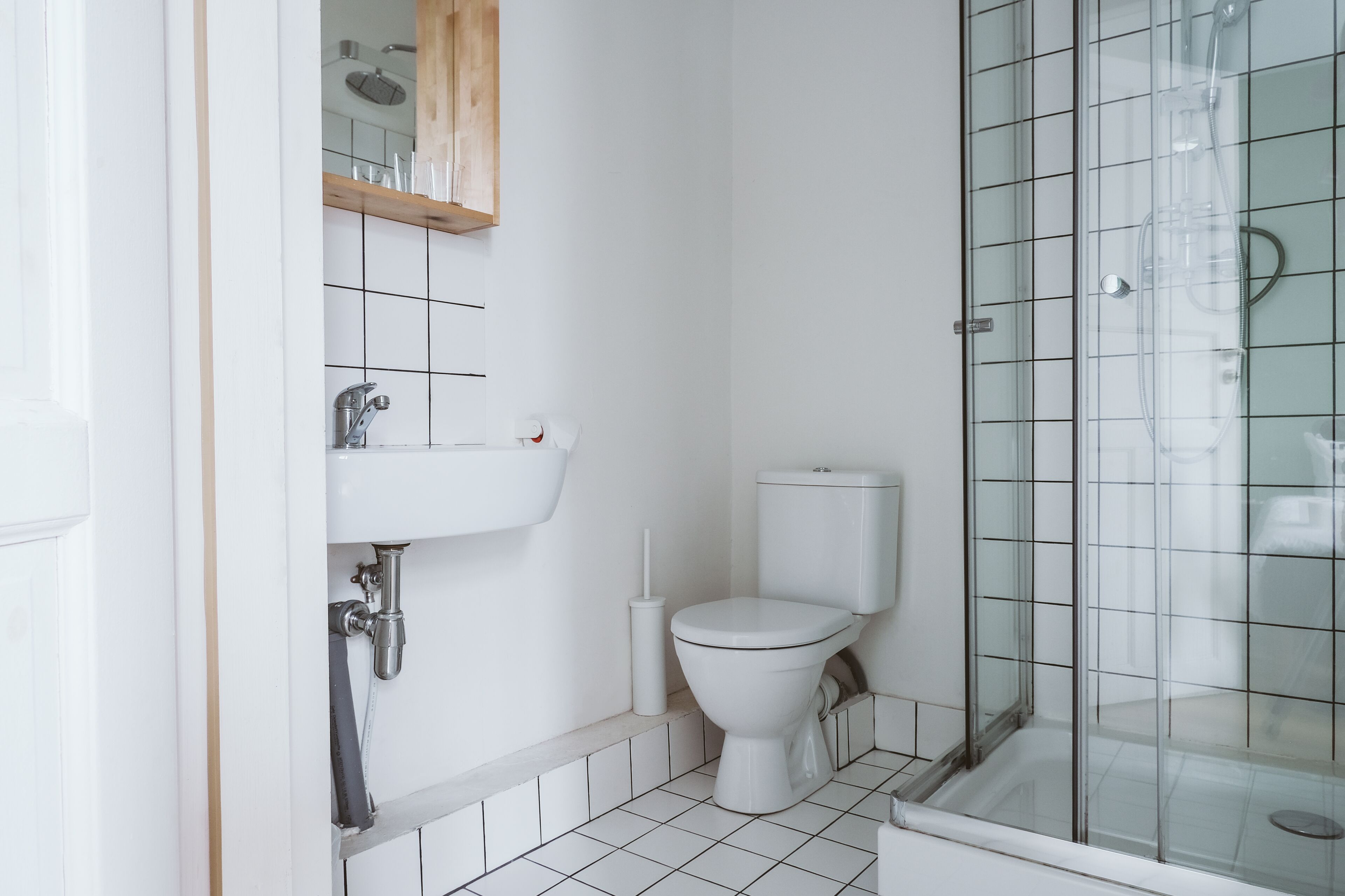 grand double or twin room | bathroom | shower, designer toiletries, hair dryer, towels