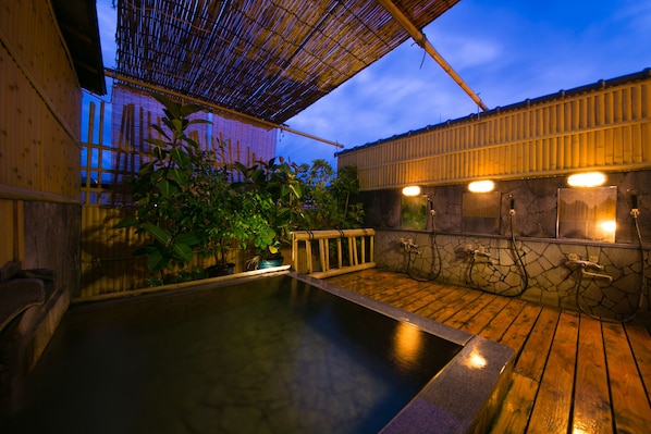 Public bath - Beppu Koraku (Beppu)