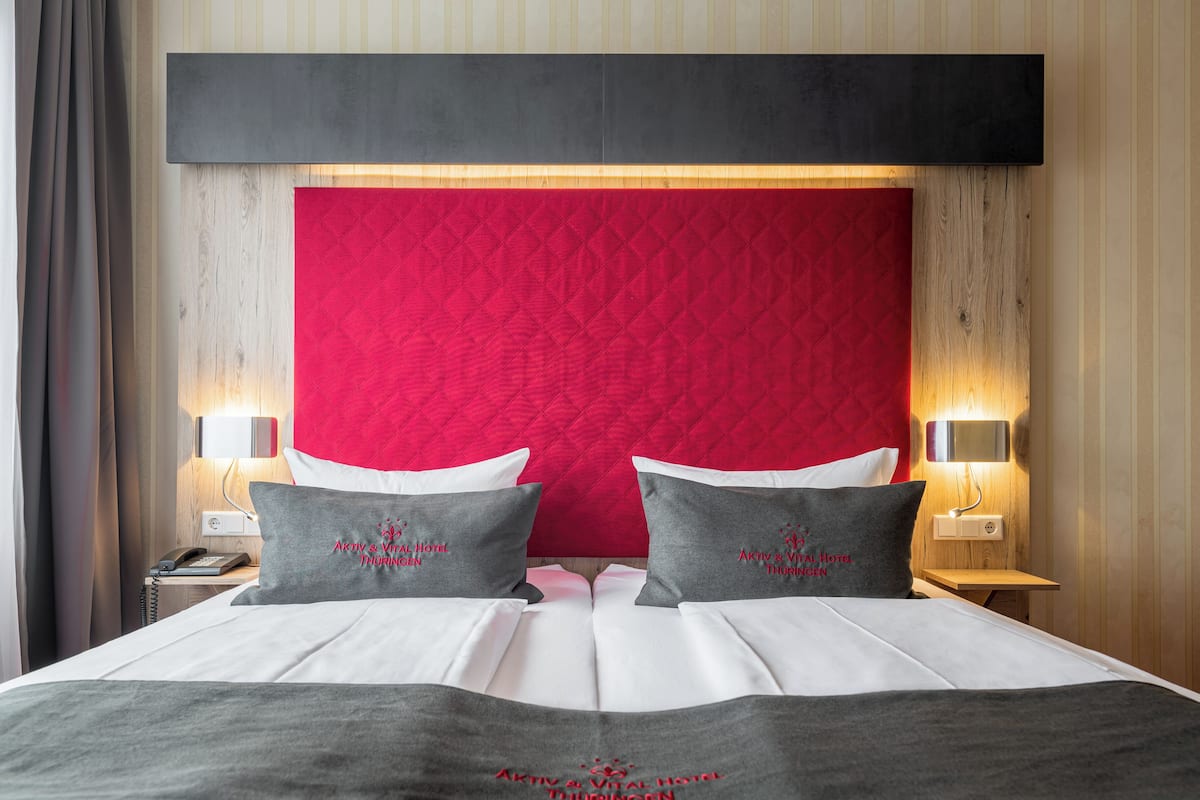 Deluxe dubbelrum | 1 sovrum, allergitestade sÀngklÀder och minibar