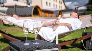 Salas para tratamentos a dois, sauna seca, sauna a vapor