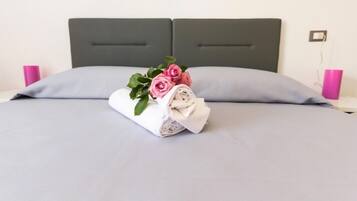 Double Room | Desk, soundproofing, free WiFi