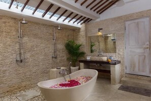 Interior detail - Villa Dewi (Seminyak)