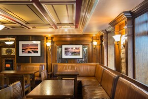 Bar (en la propiedad)