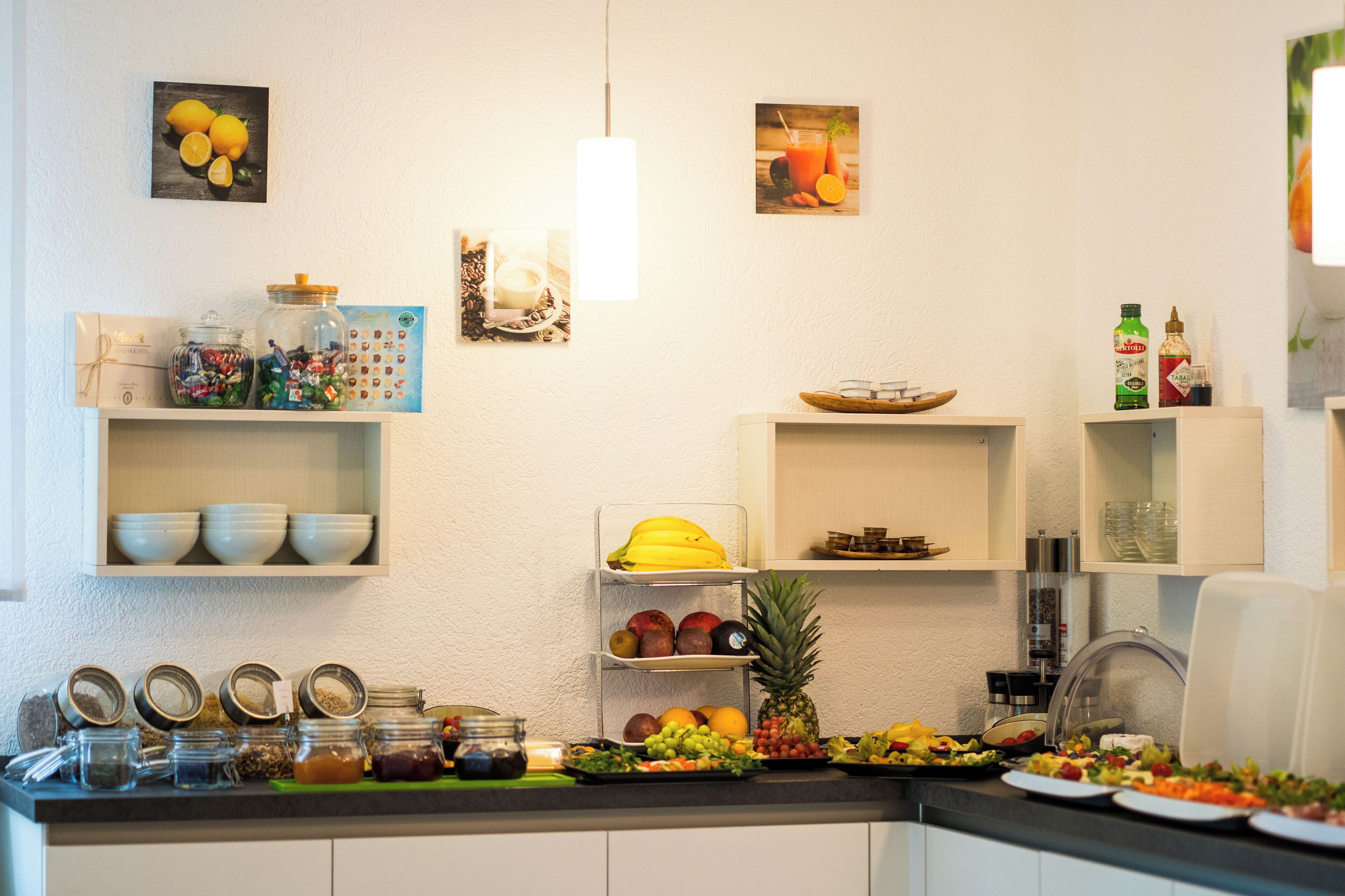 Frukostbuffé varje dag mot avgift