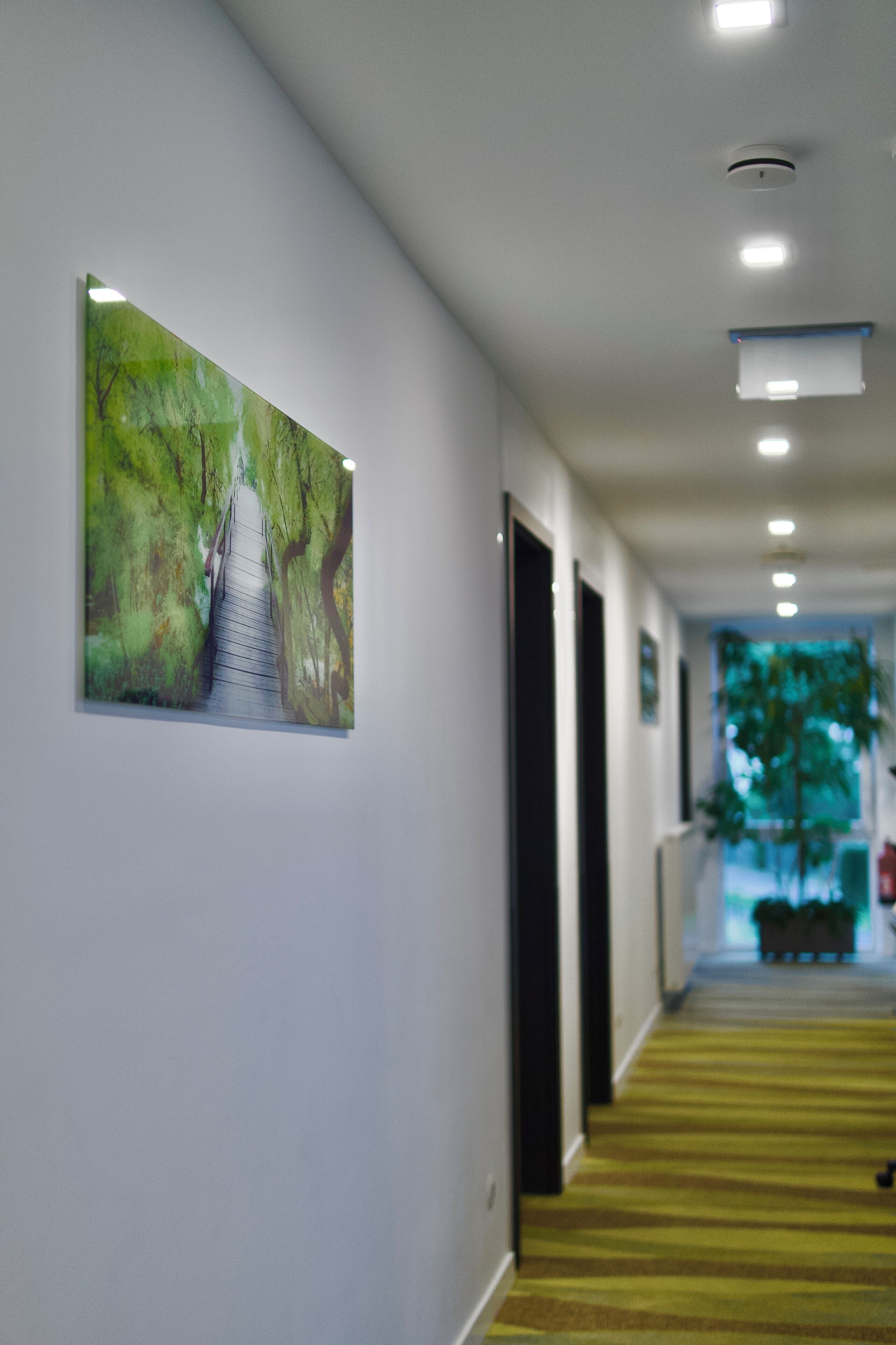 in-room safe, desk, free wifi, bed sheets