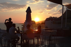 2 restaurants, Regional cuisine