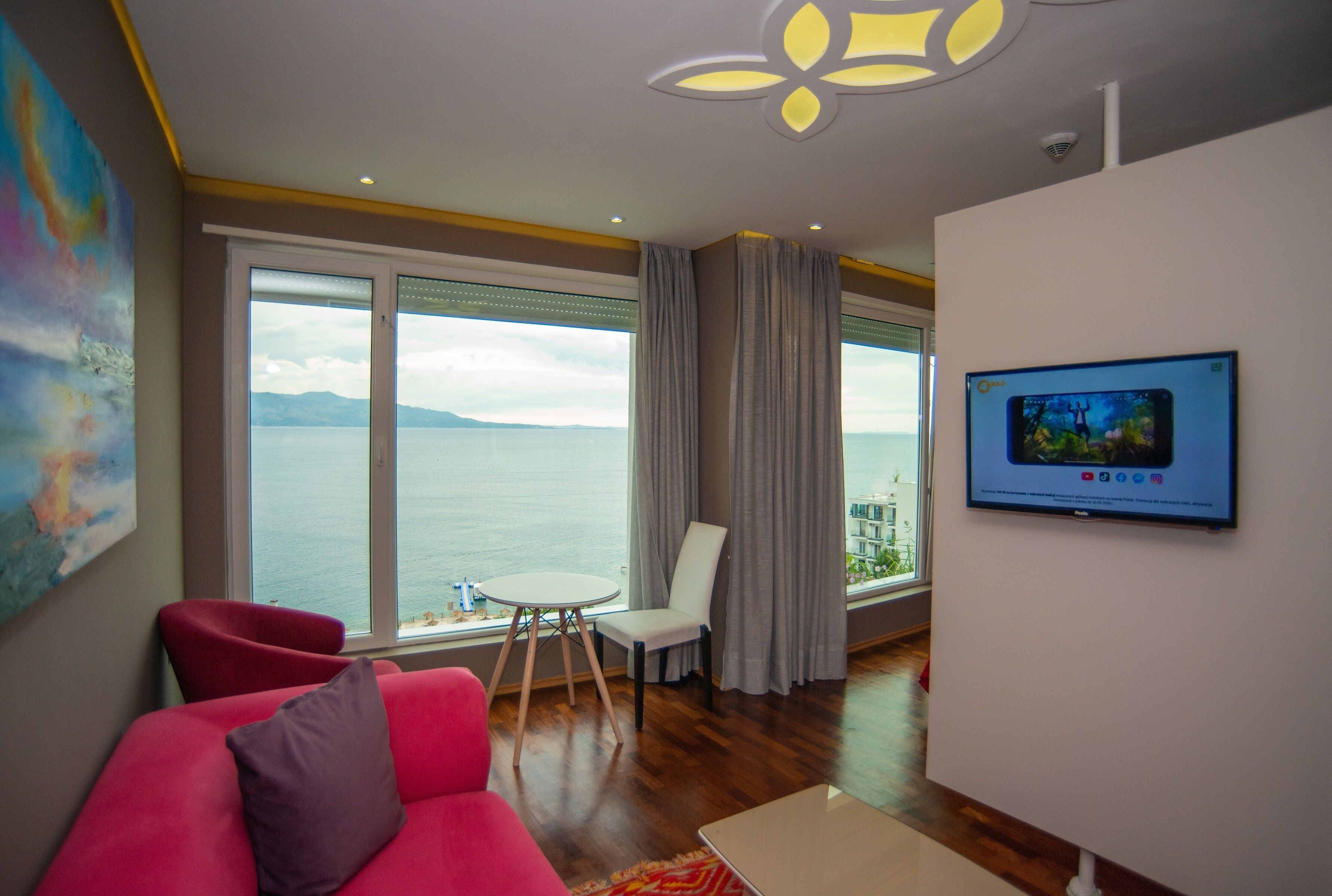 Junior Suite, Bathtub, Sea View | View from room