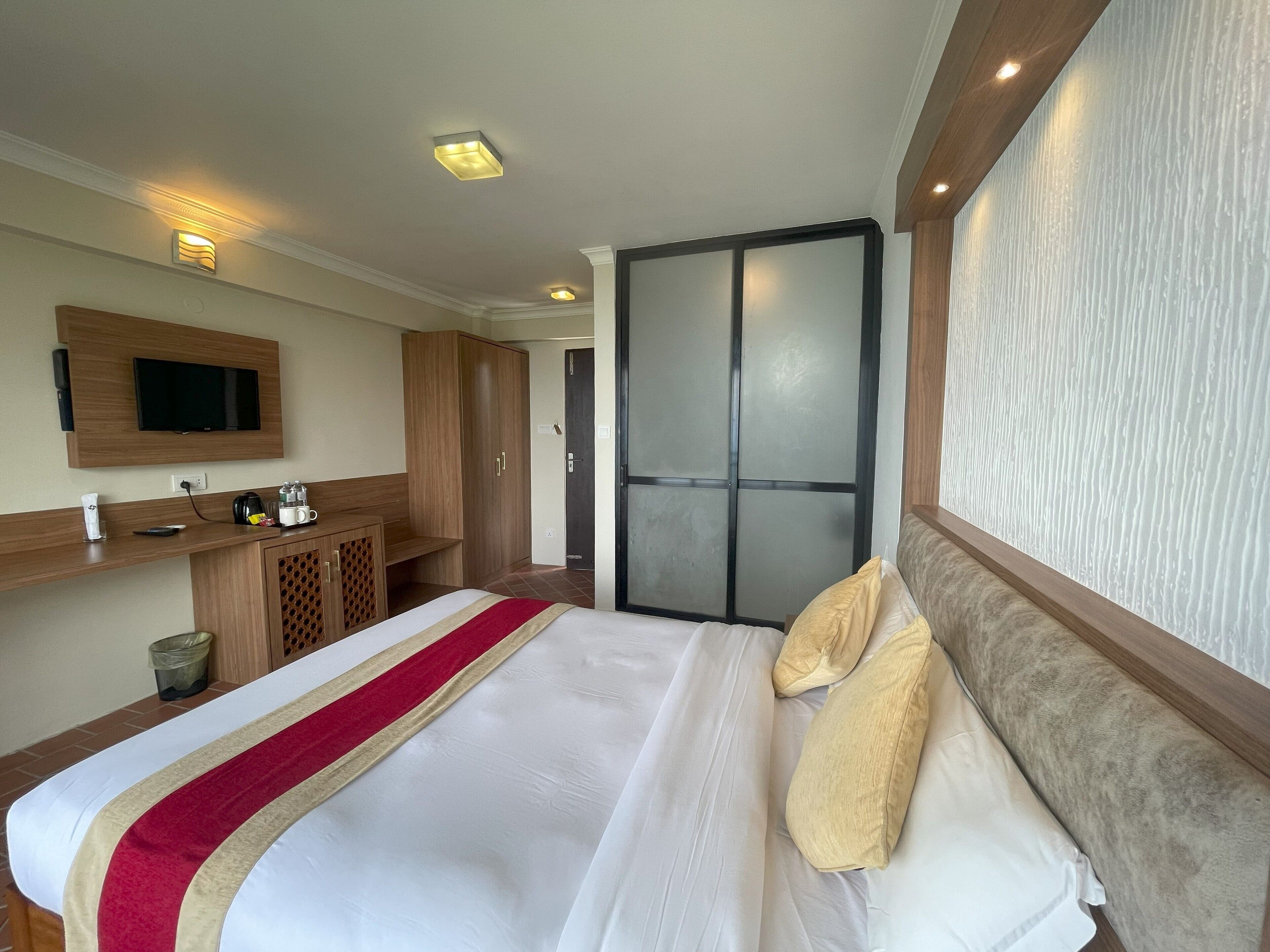 豪華雙人房, 1 間臥室, 陽台, 山景 | 高級寢具、羽絨被、Select Comfort 床墊、客房內保險箱