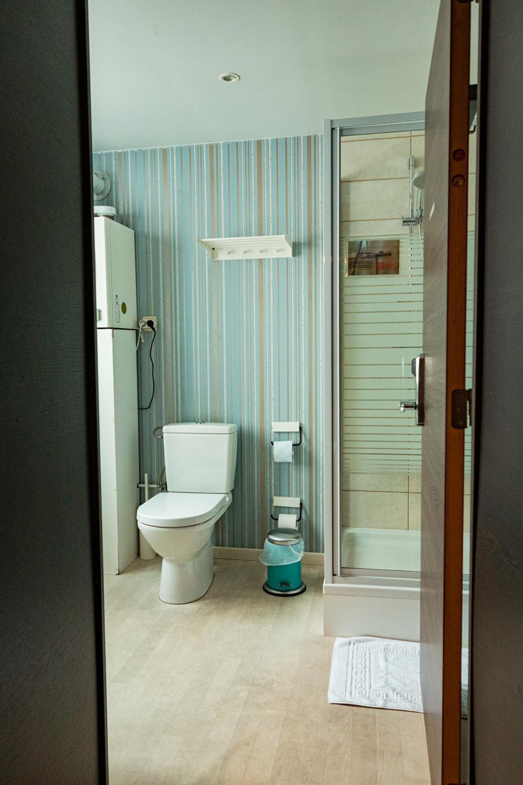 free toiletries, hair dryer, towels