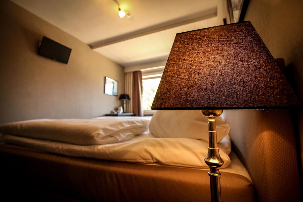 Premium bedding, desk, free WiFi, bed sheets