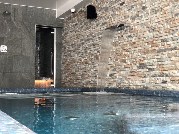 Pool - Mountain Lodge & Spa Les Crosets (Val d'Illiez)