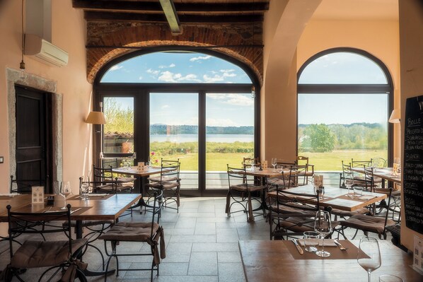 Restaurant - Equirelais (Bodio Lomnago)