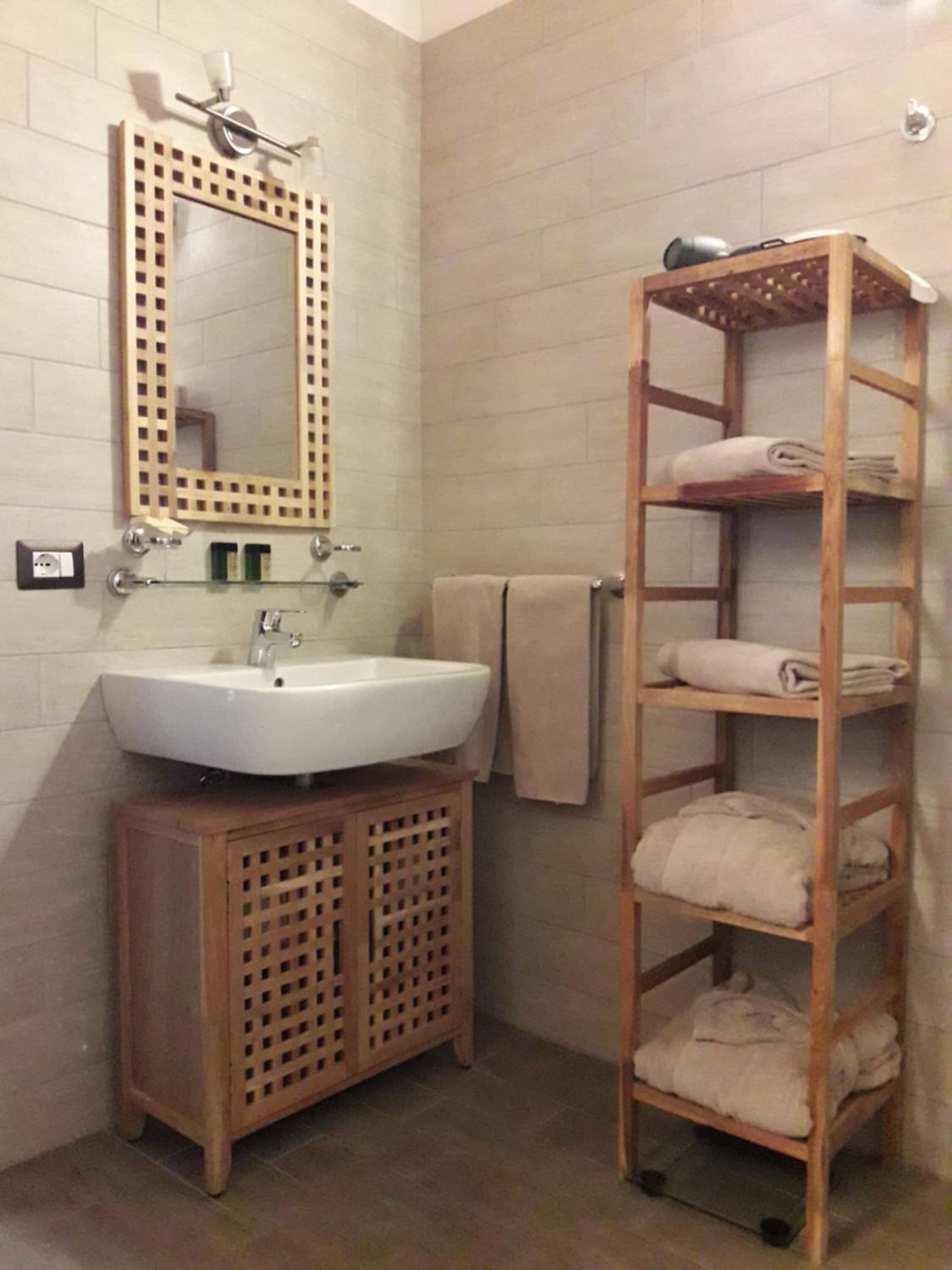 shower, free toiletries, hair dryer, bathrobes