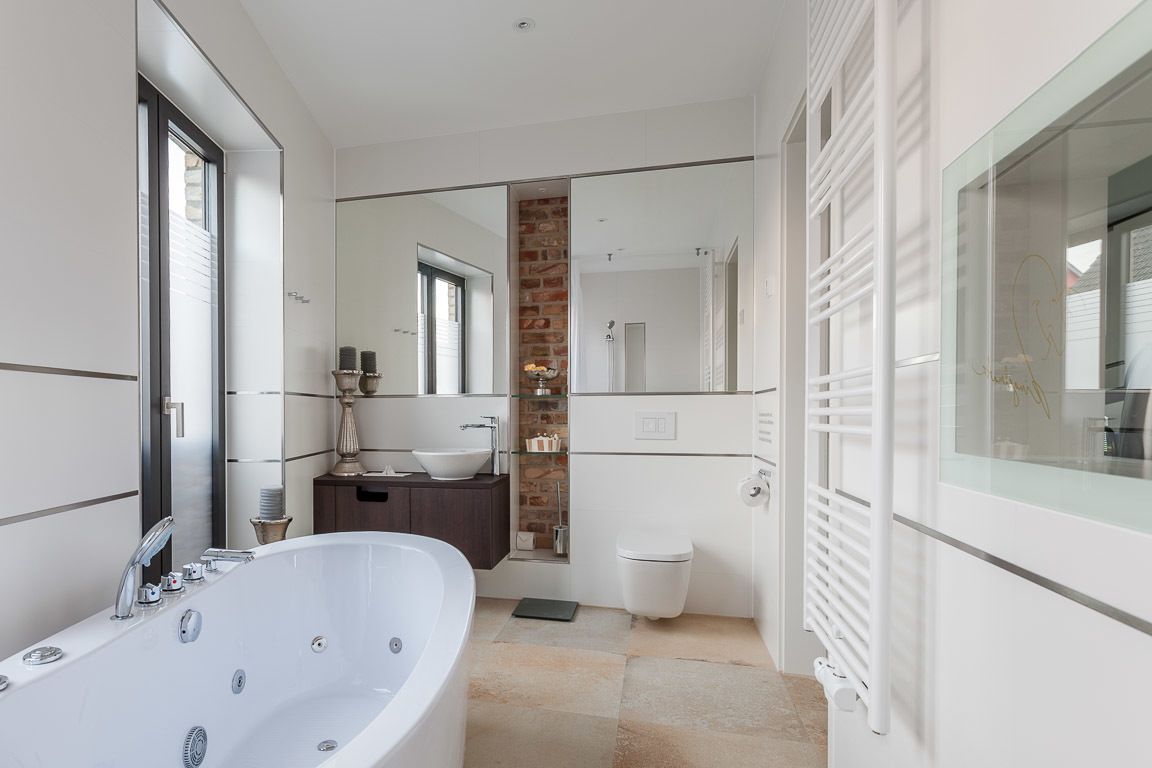 Apartment Badewonne,Badewanne, Kamin, Seeblick | Whirlwanne