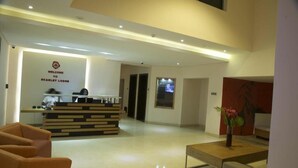 Reception - Scarlet Lodge (Lagos)