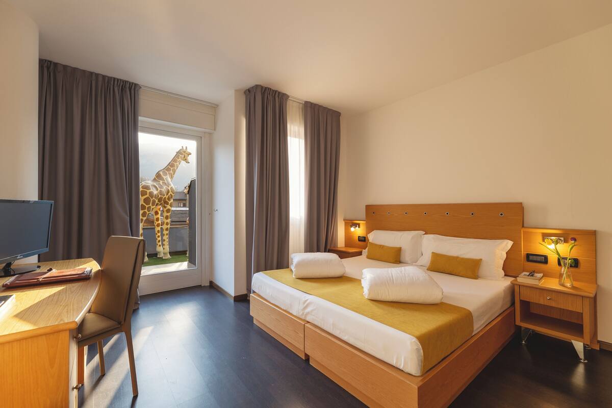 Comfort Triple Room, Patio