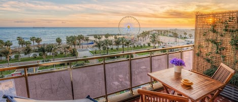 Superior Suite, Sea View | Egyptian cotton sheets, premium bedding, memory foam beds, minibar