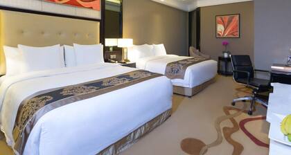 Dading Century Plaza Hotel