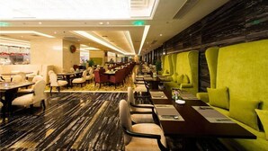 Dining - Dading Century Plaza Hotel (Chengdu)