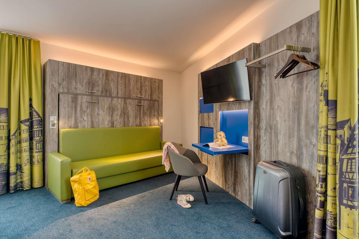 standard suite | 1 bedroom, in-room safe, desk, blackout curtains