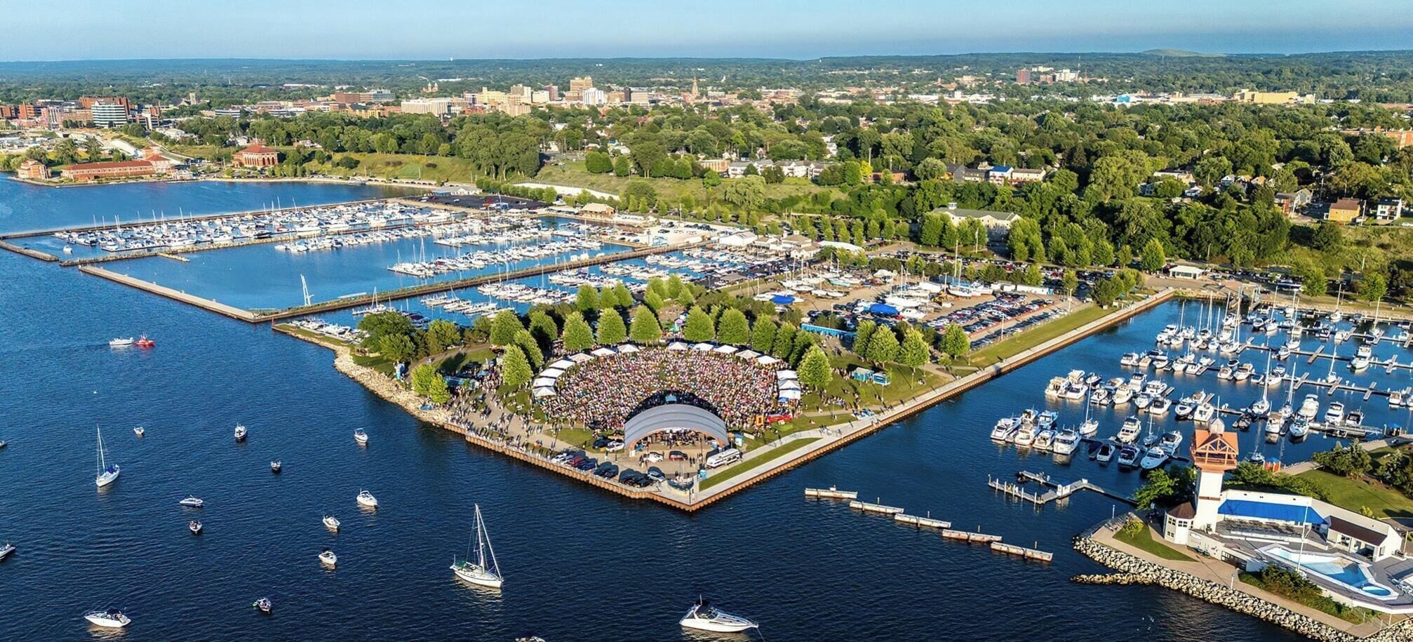 الإطلالة من المنشأة