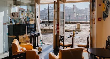 Happy Porto Hostel & Apartments