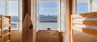 Happy Porto Hostel & Apartments