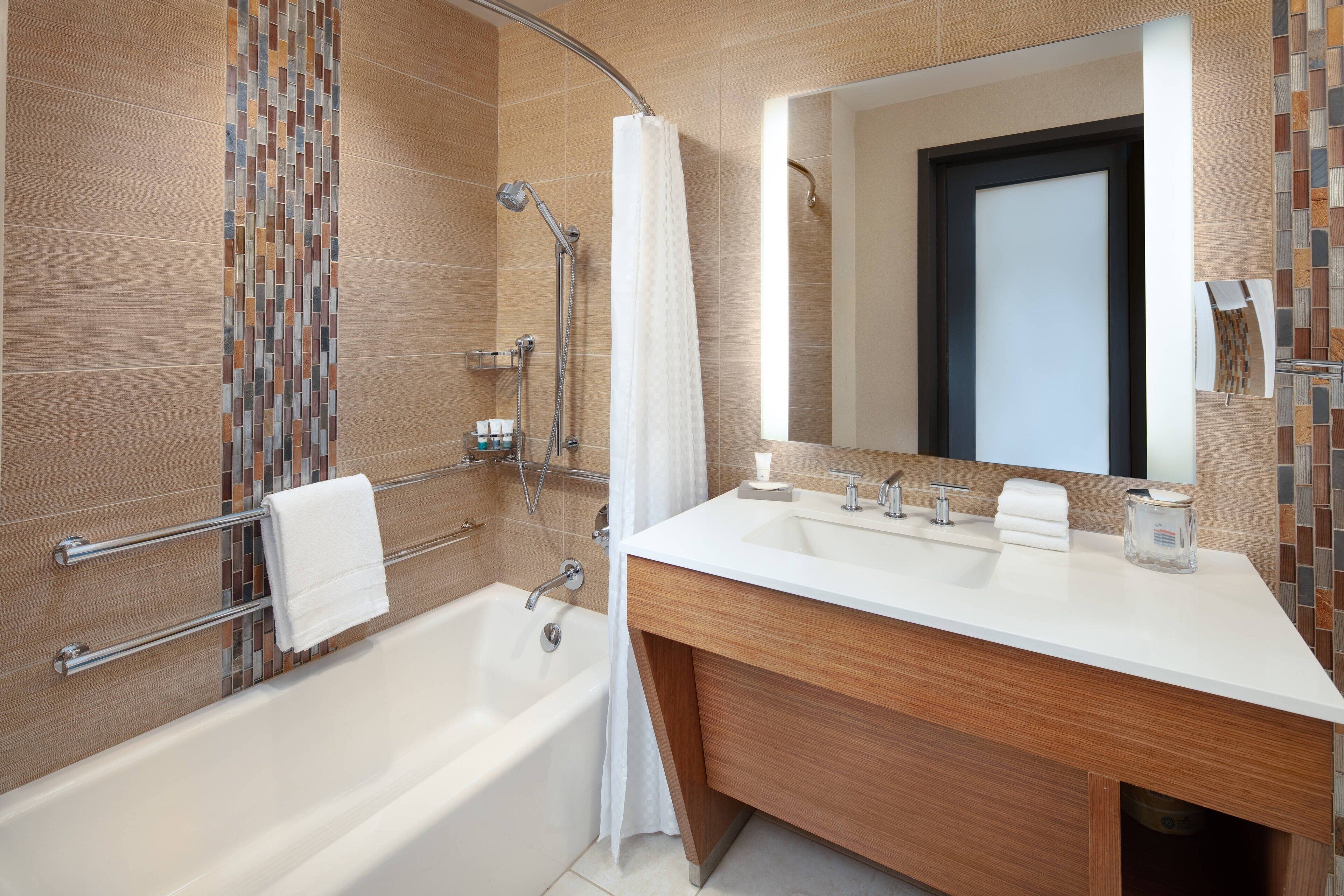 combined shower/bathtub, free toiletries, hair dryer, bathrobes