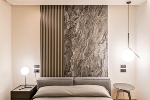 Classic Room | Minibar, in-room safe, desk, soundproofing - Resort Miramonti (Forte dei Marmi)