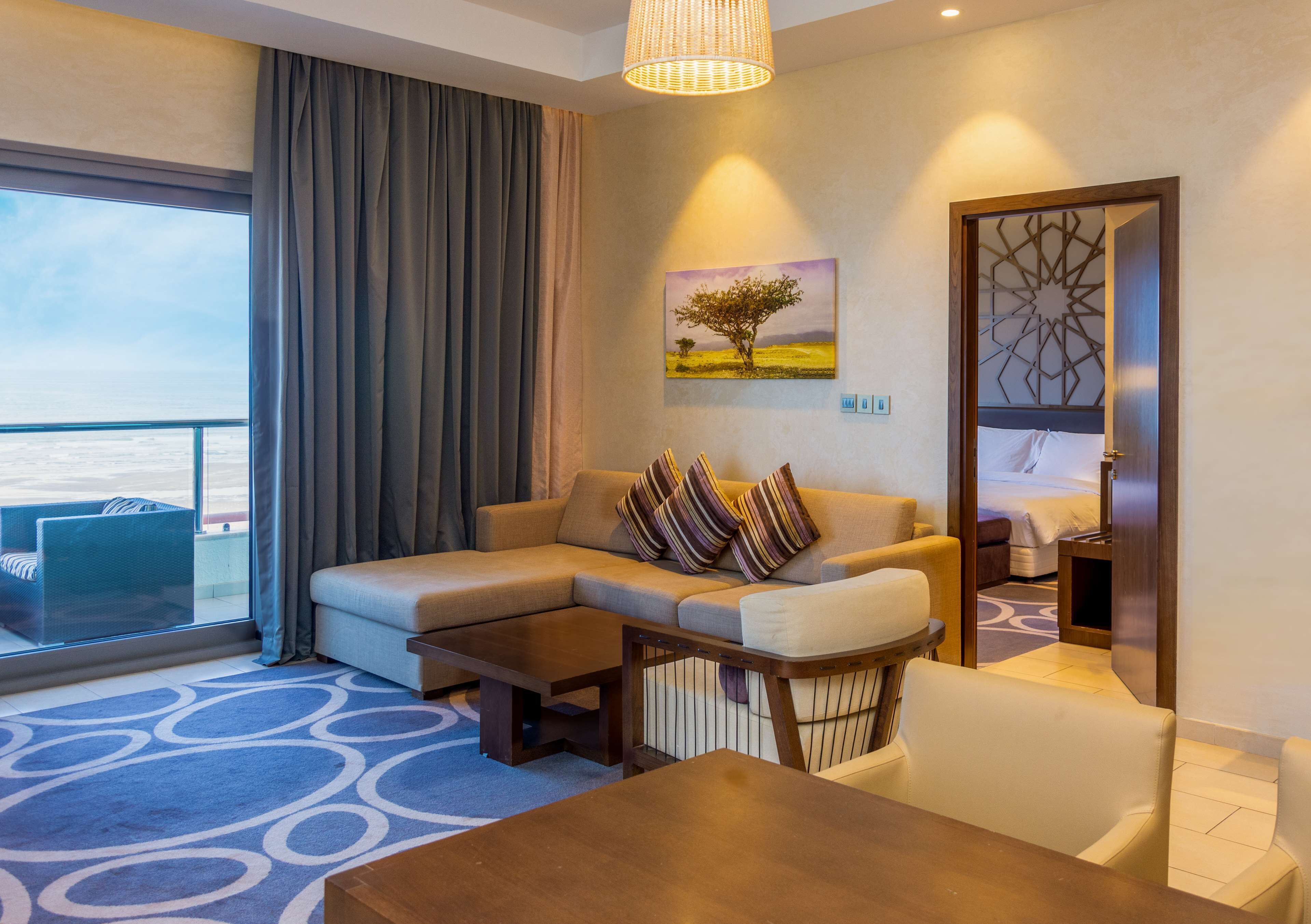 suite, ocean view | 1 bedroom, premium bedding, minibar, in-room safe